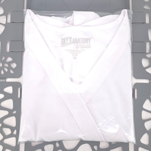 Greys Anatomy 3 Pocket Mock Wrap Scrub Top Womens XL Medical Nursing Technician - Picture 11 of 15